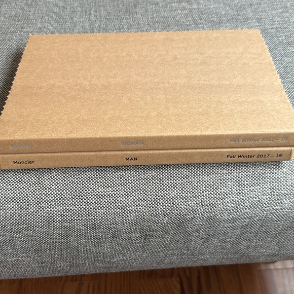 MONCLER FW 2017-2018 Lookbook Woman + Man - Picture 2 of 2